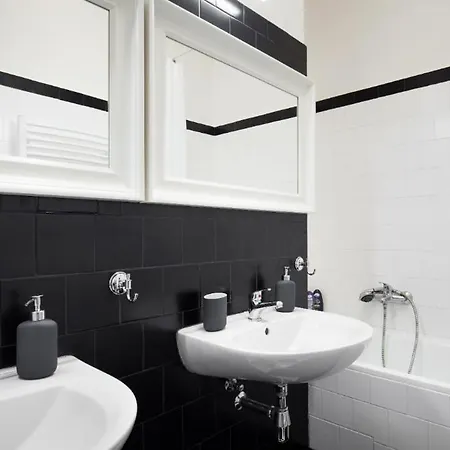 Apartment Rose Plaza *